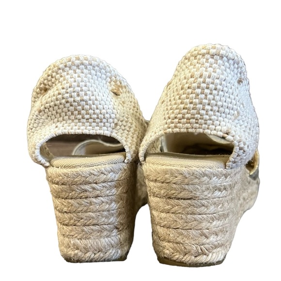 Viscata espsdrille Gold color size 8.5. Used - Picture 5 of 8